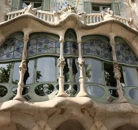 Bright Near Plaza Espana Pensionat *