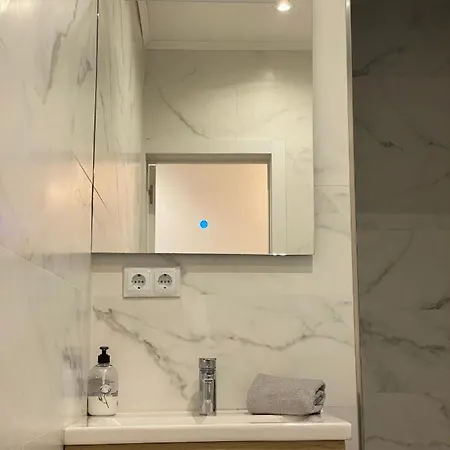 Apartment Cozy Near The Camp Nou Stadium
