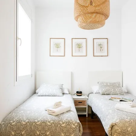 Apartment Ab Roger De Lluria *