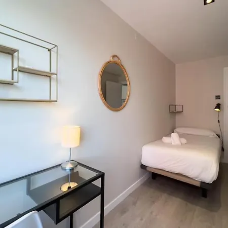 Bebarceloner Sant Andreu - 3 Bedrooms Apartment *