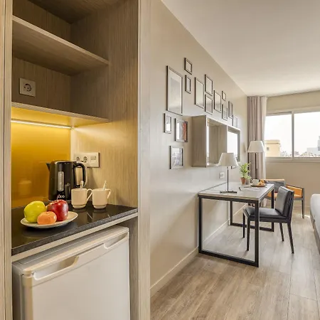 Citadines Ramblas Апарт-отель 3*