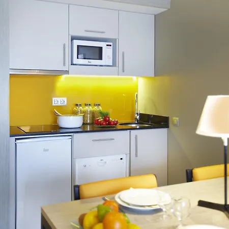 Citadines Ramblas Барселона