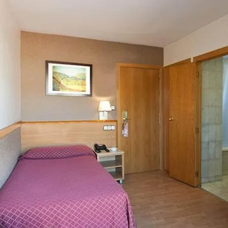 Catalonia Park Gueell Hotel 3*