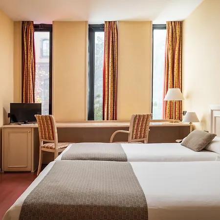 Sunotel Aston Hotel 3*