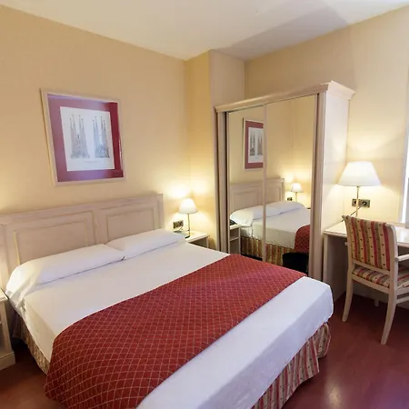 Hotel Sunotel Aston 3*