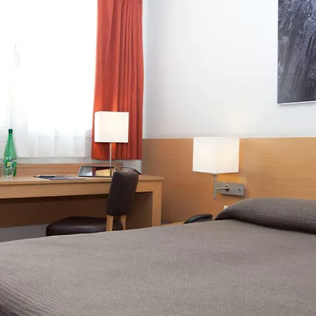 Sagrada Familia Hotel 3*
