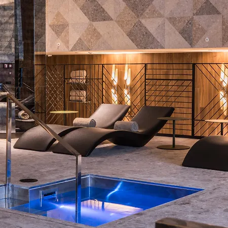 Grand Hyatt 5*