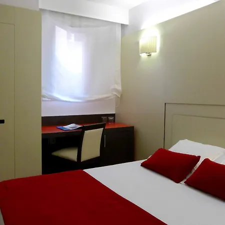Grupotel Gravina Hotel 3*