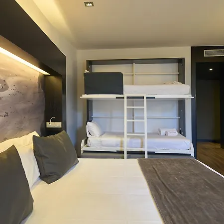 Hotel Catalonia Catedral 4*