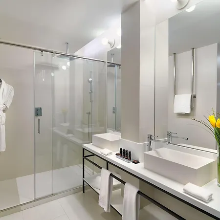 H10 Urquinaona Plaza (adults Only) 4*