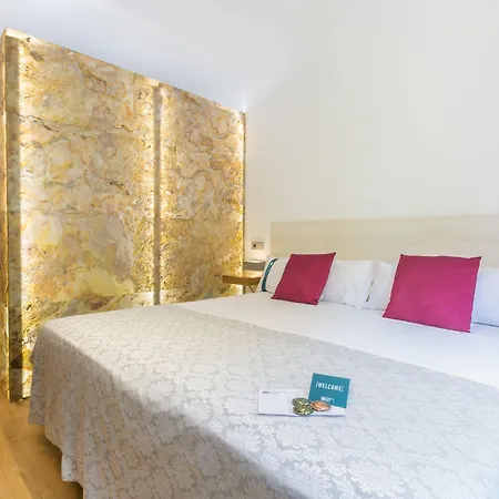 Cosmopolitan Boutique Rambla Гостевой дом 2*