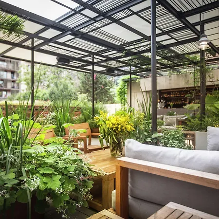 Alexandra Hotel, Curio Collection By Hilton Hotel 4*