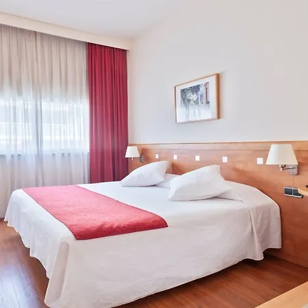 Hotel Acta Antibes 2*