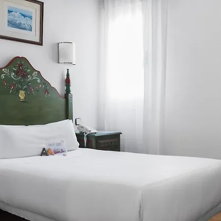 Meson Castilla Atiram Hotel