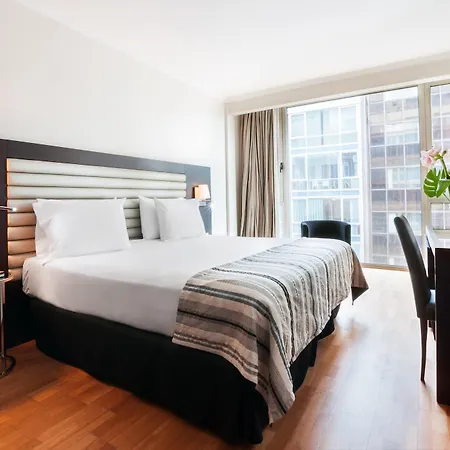 Exe Cristal Palace Hotell 4*