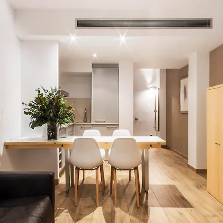 Apartahotel Aramunt