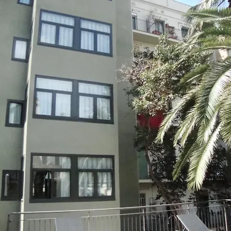 Aramunt Apartahotel 4*