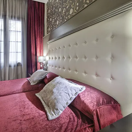 Ciutadella Hotel