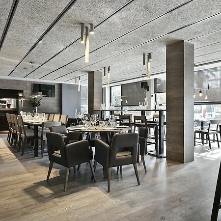 Upper Diagonal 4* Barcelona