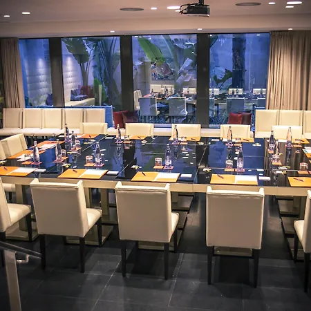 Hotel Indigo - Plaza Catalunya 4sup By Ihg