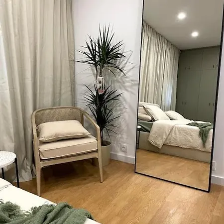 +25y Only, Family Flat Near The Appartement