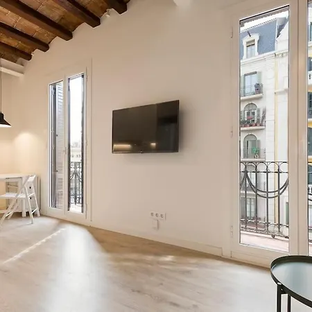 Modern And Bright Well Located In Gracia Lägenhet *