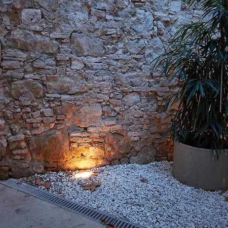 Lägenhet Luxury 1br With Patio Near The *
