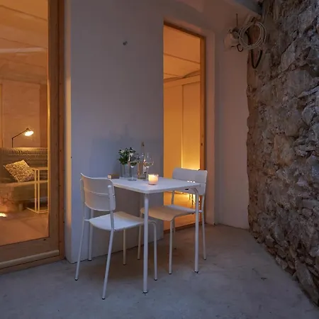 Lägenhet Luxury 1br With Patio Near The Barcelona