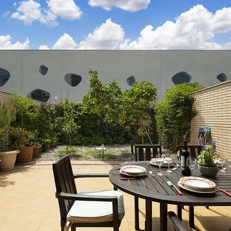 Centric Gran Via Fira Montjuic Holiday home