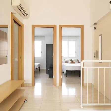 Holiday home Centric Gran Via Fira Montjuic