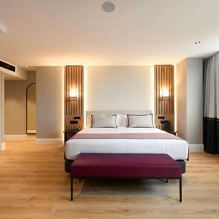 Catalonia Ramblas 4* Sup Hotel