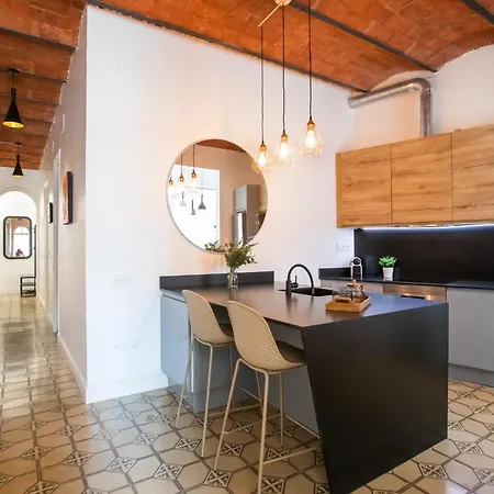 Apartment Tendency Miro 8 *