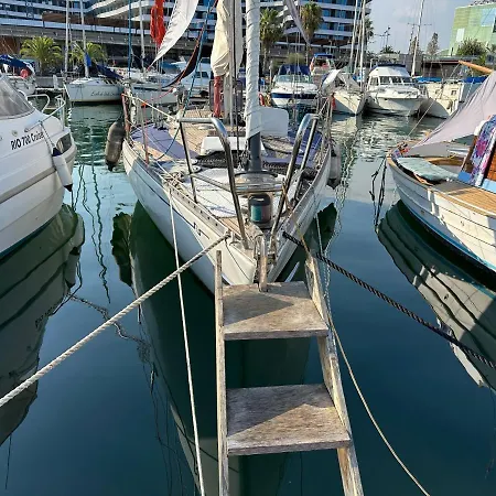 Unique Wooden Sail Yacht + 2 Bikes Included! Botel