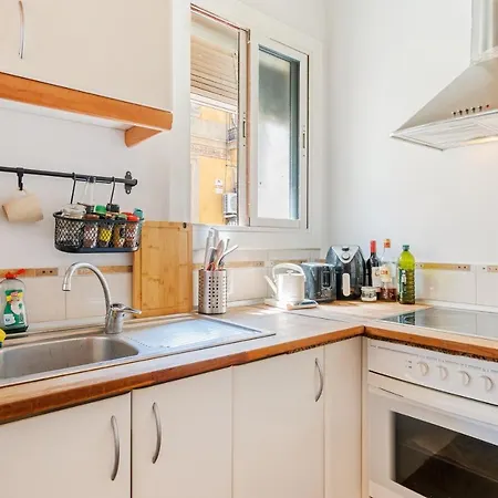 Beachside Bliss Charming 1-bedroom, Barceloneta * Barcelona