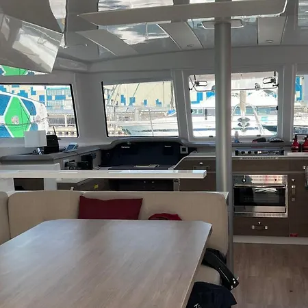 Private Exclusive Catamaran 'hang Loose' * Barcelona