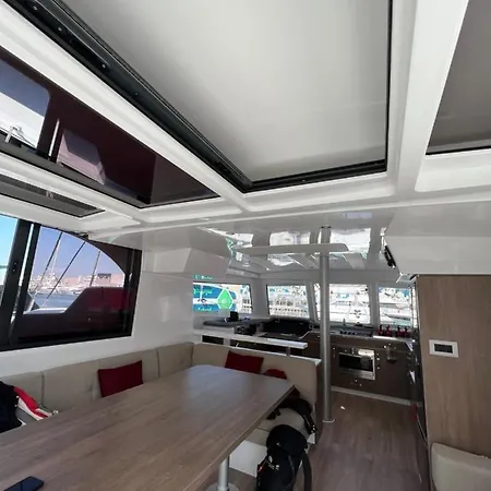 Private Exclusive Catamaran 'hang Loose' *