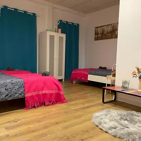 Rooms In Gothic Hostel