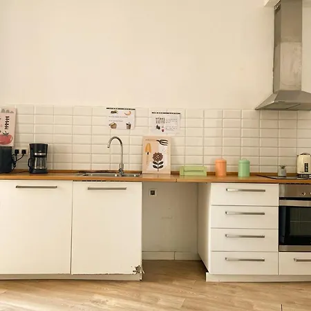 Hostel By La Rambla Rooms Barcelona