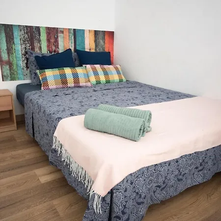 Hostel By Port Vell Rooms *