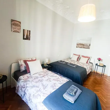 Hostel By La Pedrera - Diagonal
