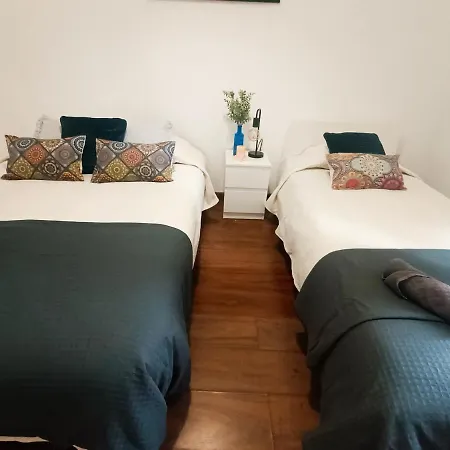 Hostel By Plaza Real Budget