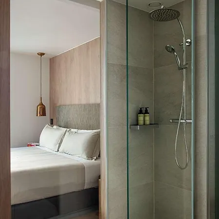 Me Hotel