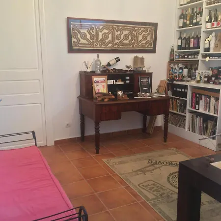 Vi L'art Wine - Only Adults Lodge Piera