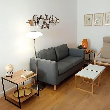 Apartment Comfortable Apartment. Very And Quiet. Barcelona