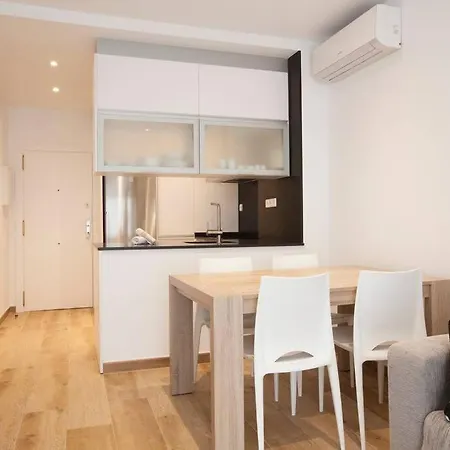 Apartamento Diagonal/paseo De Gracia 4 Pax
