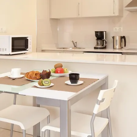 Barnapartments Rambla Cataluna Barcelona