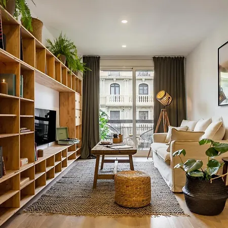 Taman - Three Bedroom In Casanova Street * Barcelona