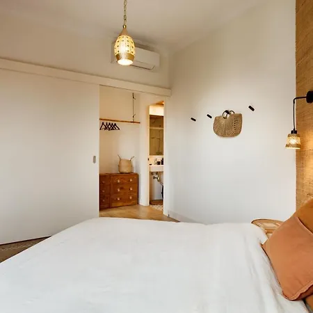 Hidalgo - Two Bedroom In Eixample * Barcellona