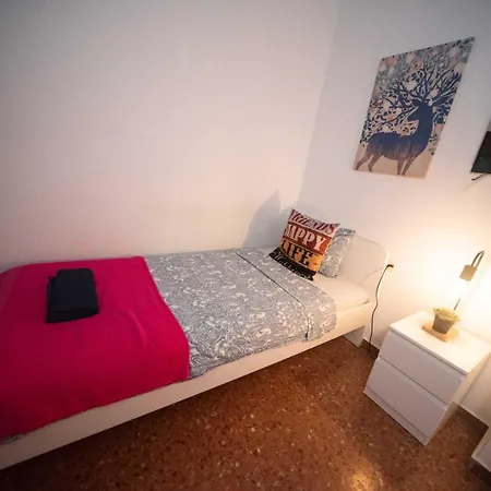 Hostel Eixample Private *