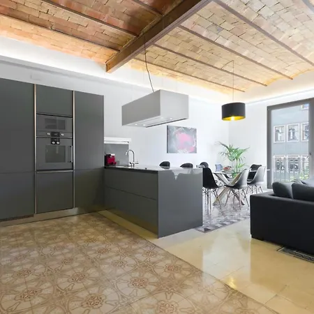 Luxury 3-bed/3-bath Paseig De Gracia Apartment *